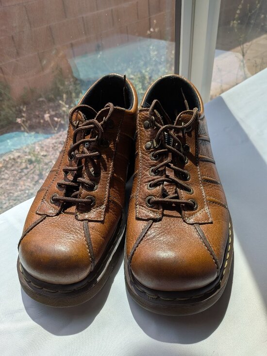 Lightly Used Dr. Martens 11306 Brown Lace-Up Oxfords Mens US 12 main image 16